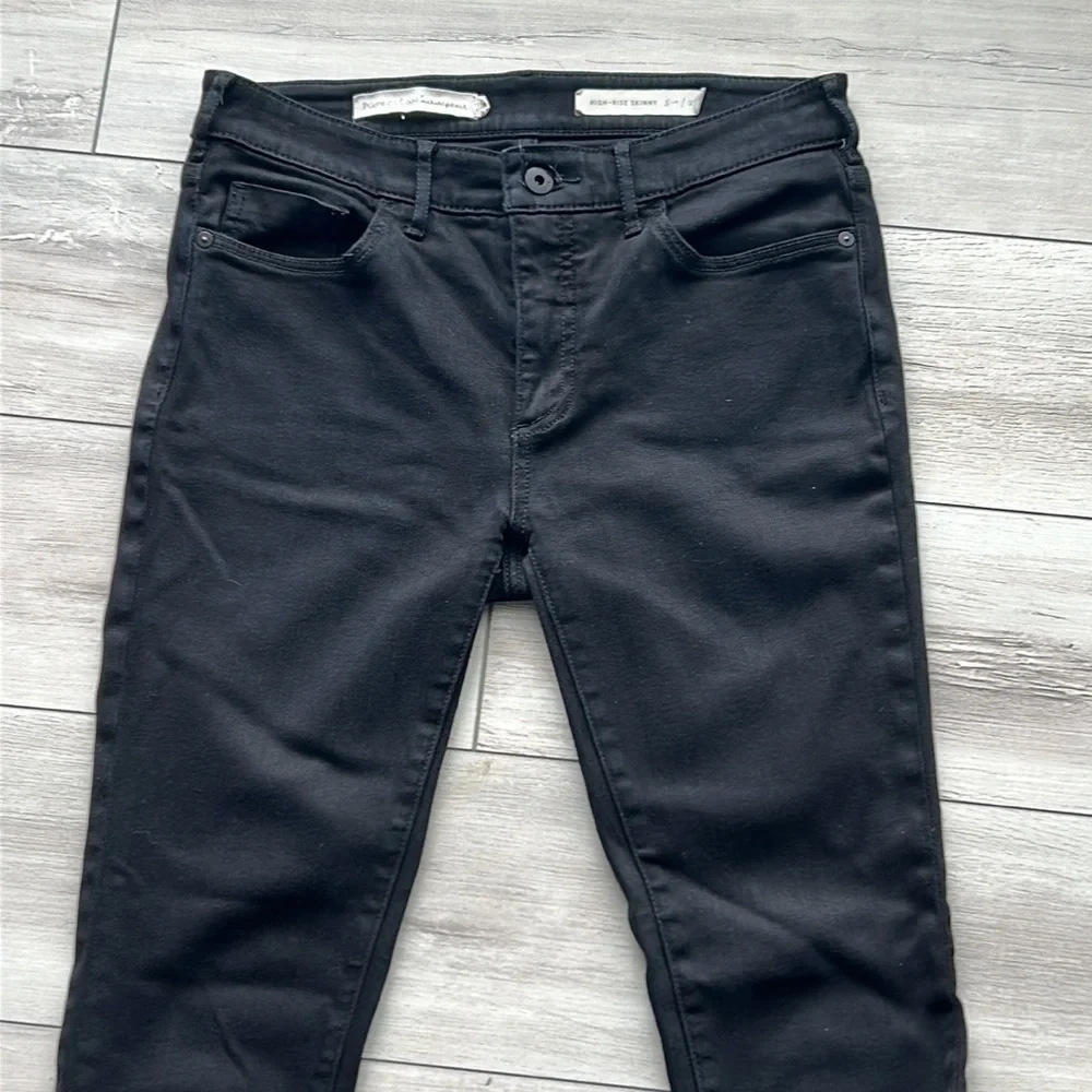 Pilcro and the letterpress high rise skinny jeans size 27 in black
